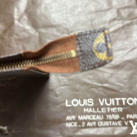 Brand New Louis Vuitton Pochette/Toiletry Bag - Picture 5 of 12